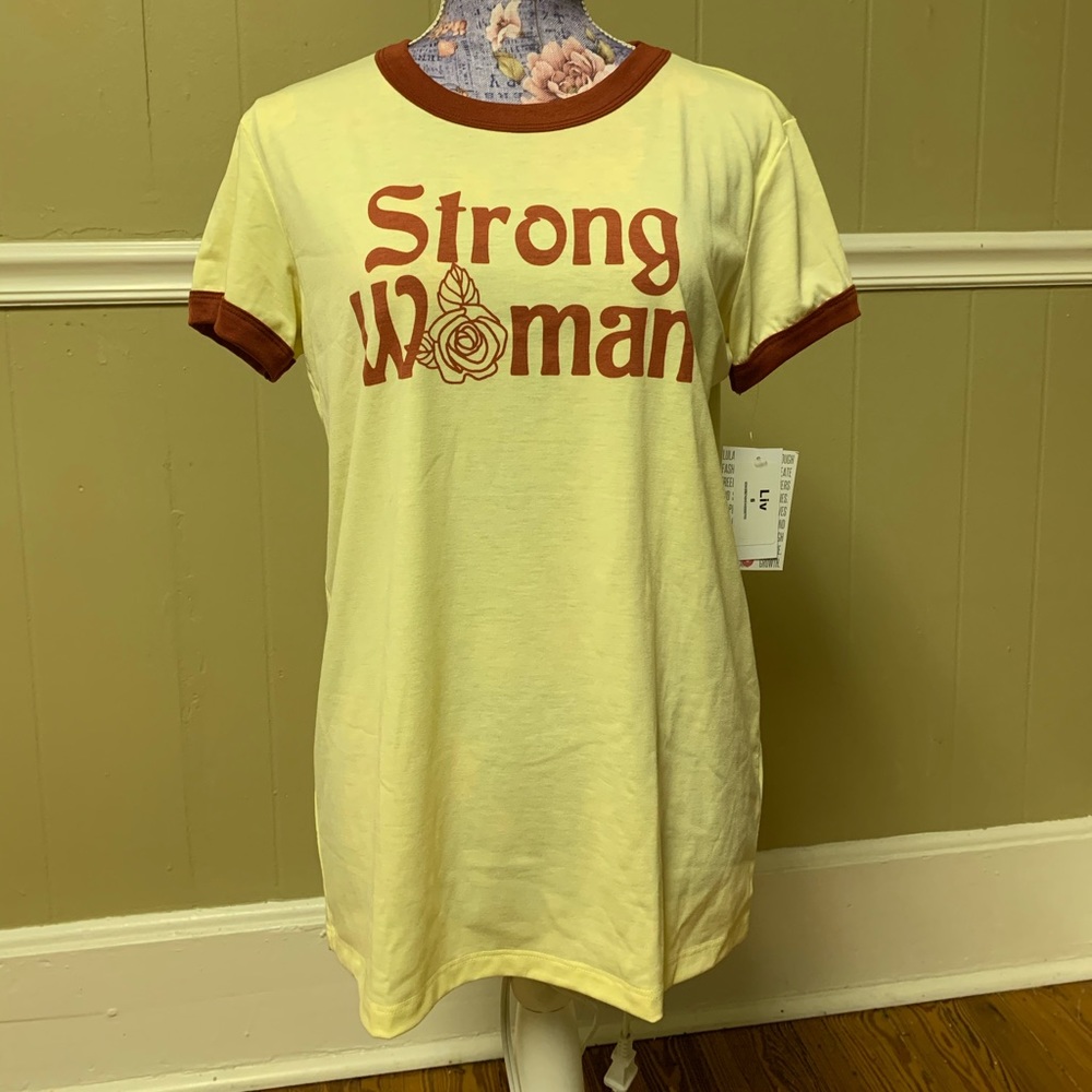 Lularoe Liv T-shirt - statement T-shirt